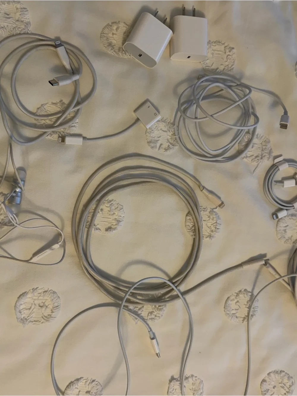 Apple White Lightening Charging Cables with USB Power Adapters Bundle